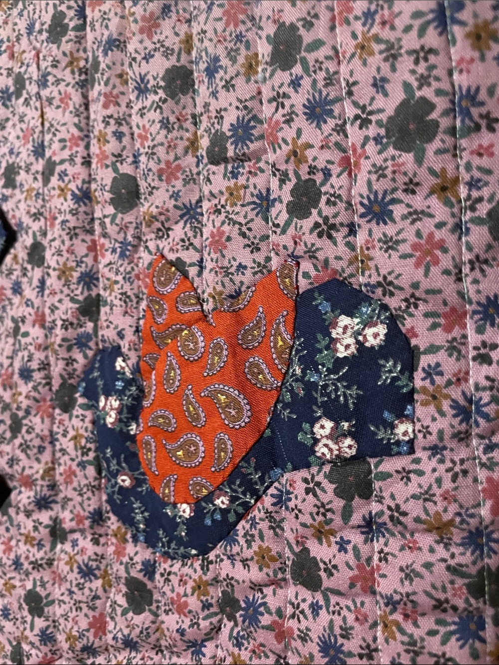 Vintage Handmade Quilted Patchwork Vest – Floral & Paisley Bird size L - Picture 2 of 14